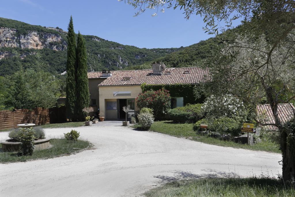 Vacancéole - Le Domaine de Chames - Pont d'Arc Vallon-Pont-dʼArc Exterior foto